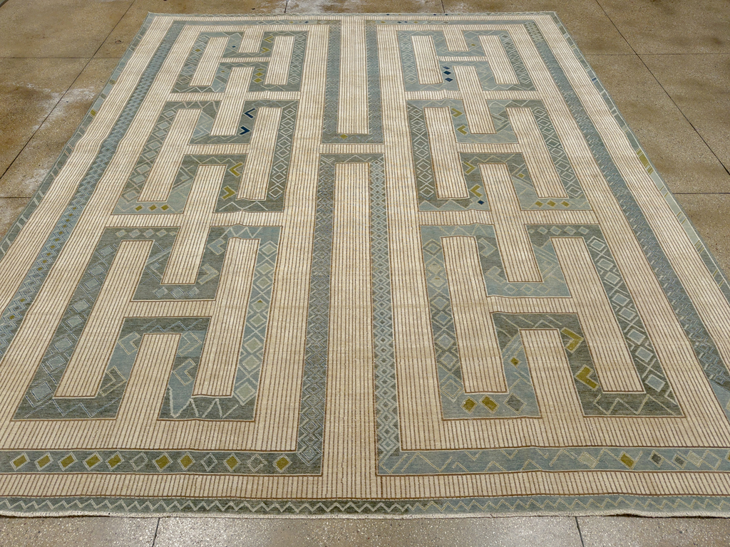 African Tuareg Inspired Turkish Khotan Room Size Carpet, No.33647 - Galerie Shabab