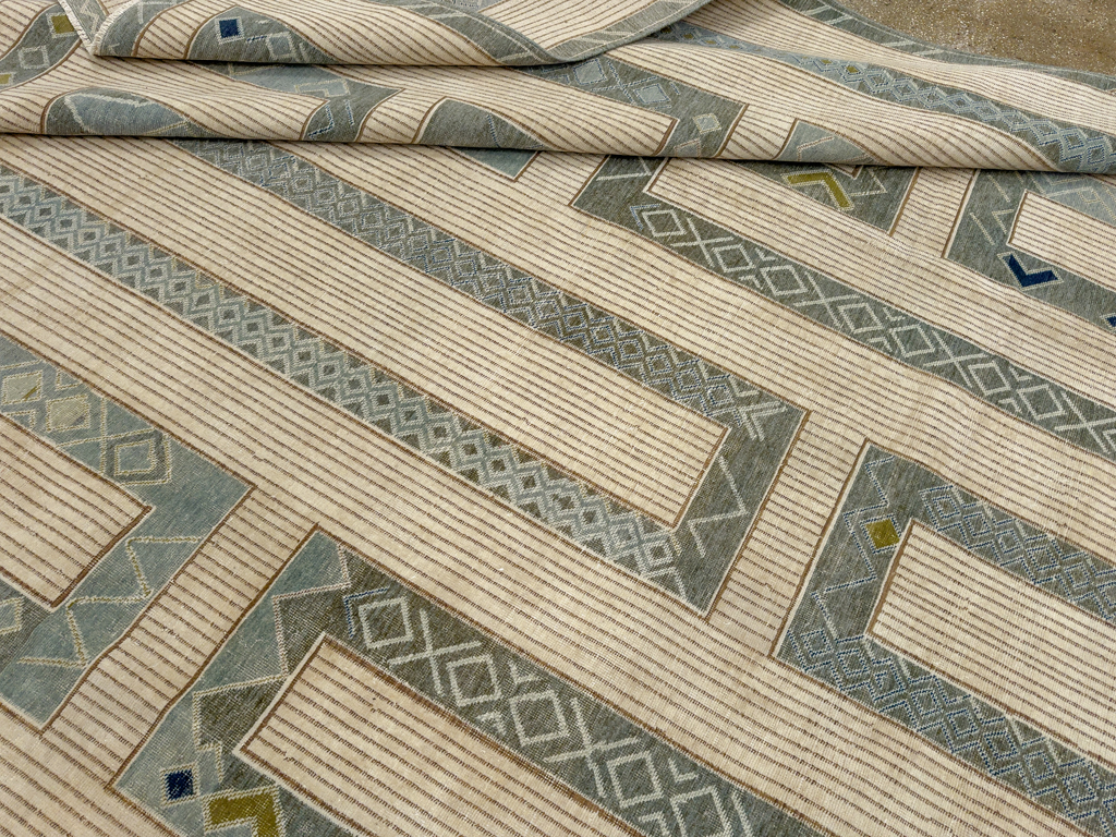 African Tuareg Inspired Turkish Khotan Room Size Carpet, No.33647 - Galerie Shabab