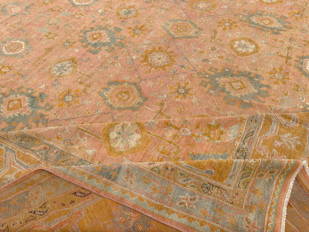 Antique Turkish Oushak, No.33651 - Galerie Shabab