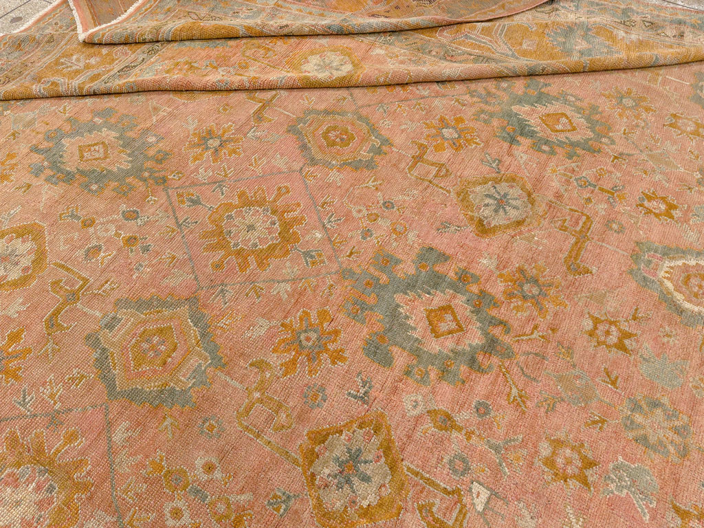 Antique Turkish Oushak, No.33651 - Galerie Shabab