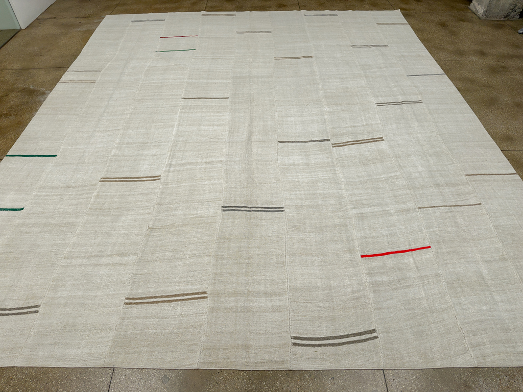 Vintage Turkish Flatweave Kilim Large Carpet, No.33654 - Galerie Shabab