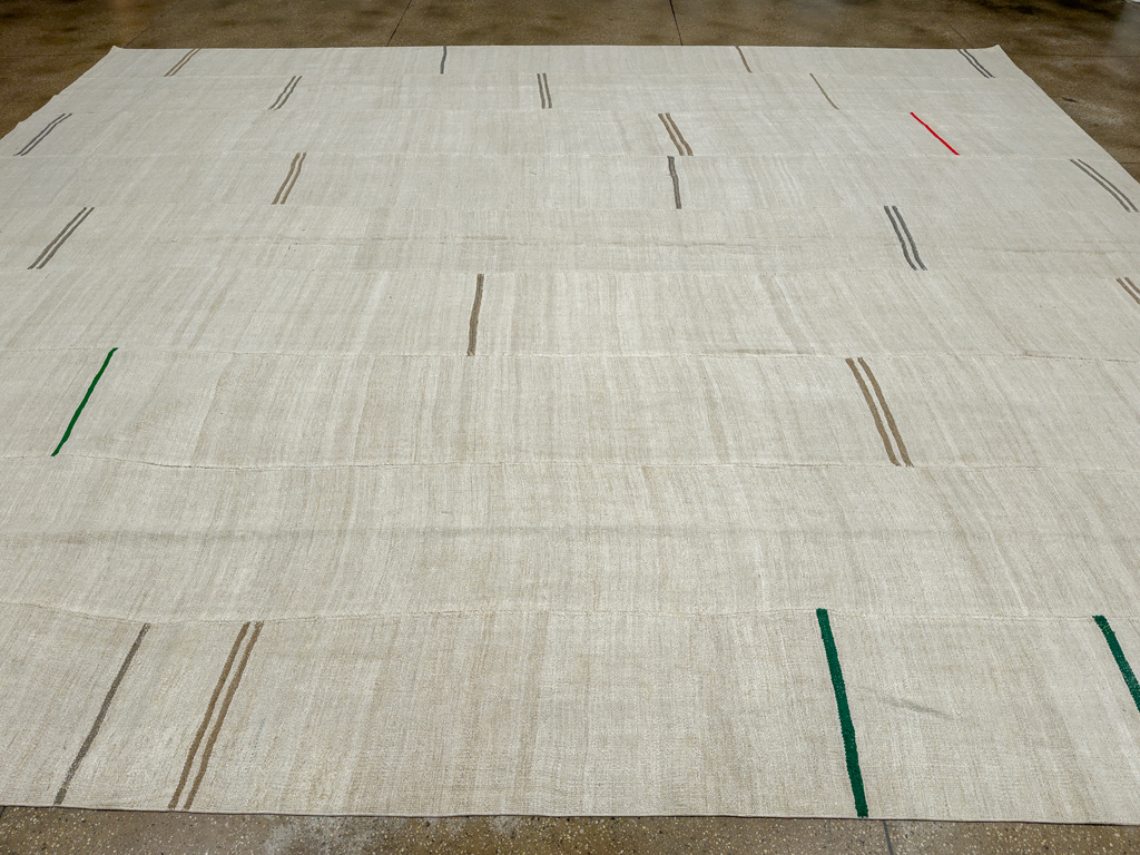 Vintage Turkish Flatweave Kilim Large Carpet, No.33654 - Galerie Shabab