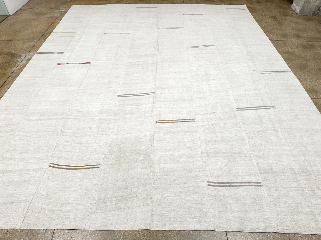 Vintage Turkish Flatweave Kilim Large Carpet, No.33655 - Galerie Shabab