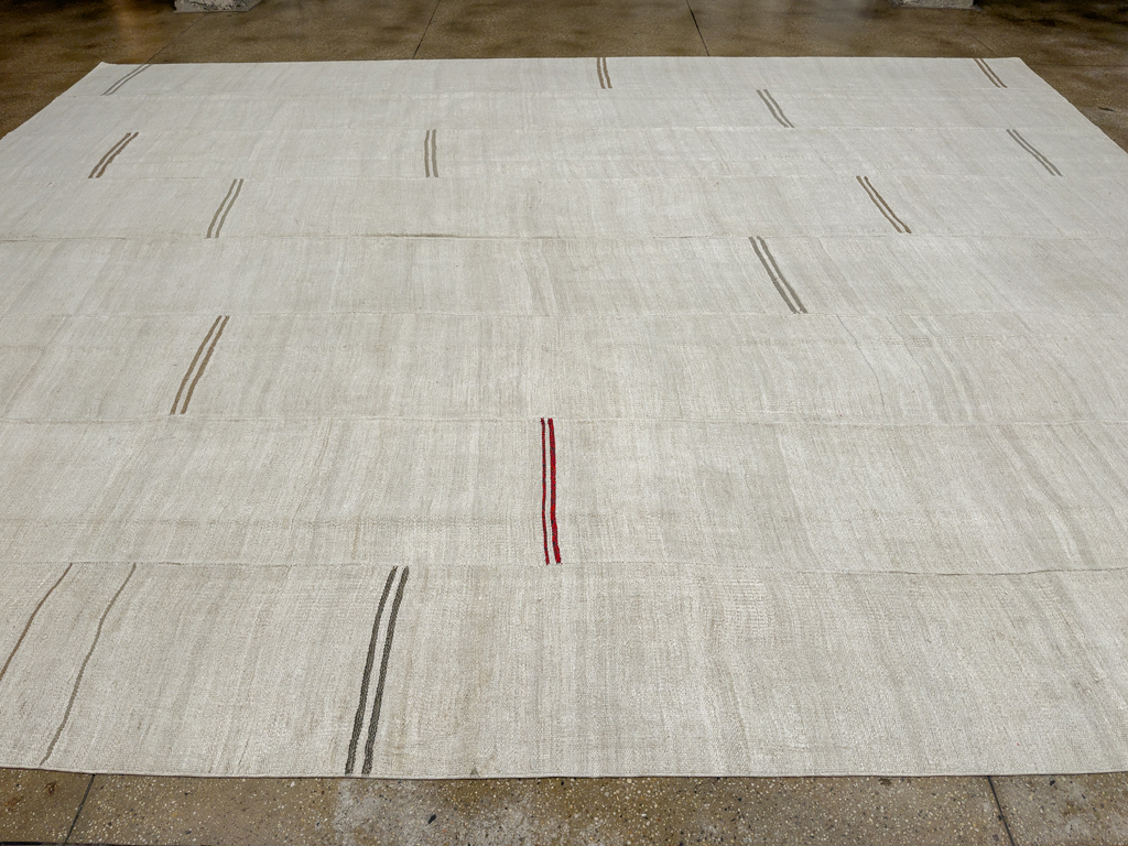 Vintage Turkish Flatweave Kilim Large Carpet, No.33655 - Galerie Shabab