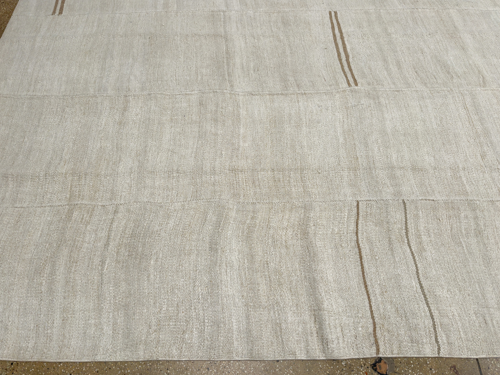Vintage Turkish Flatweave Kilim Large Carpet, No.33655 - Galerie Shabab