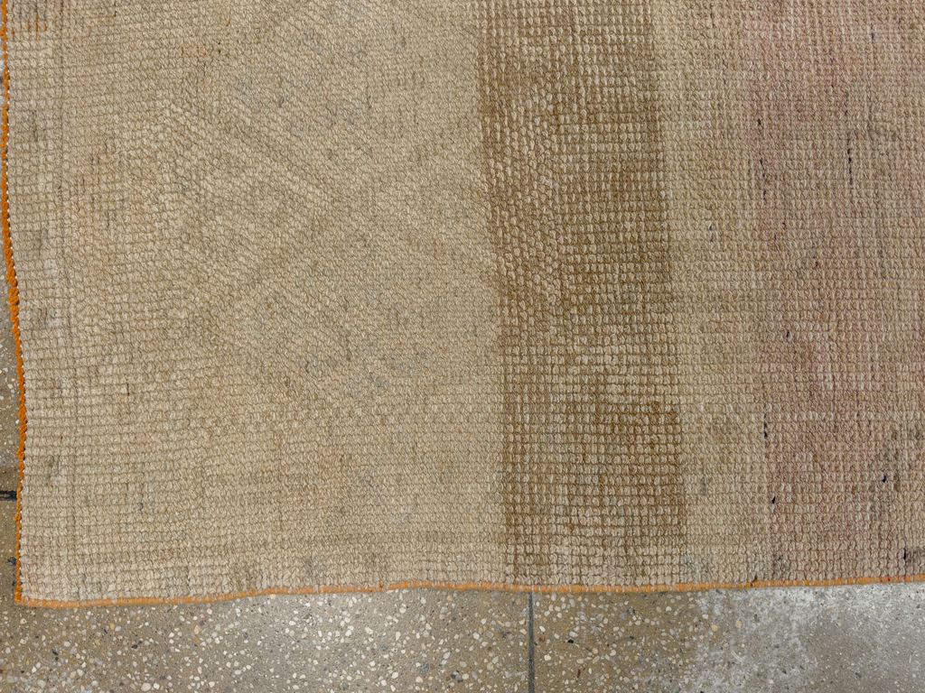 Vintage Turkish Anatolian Runner, No.33659 - Galerie Shabab