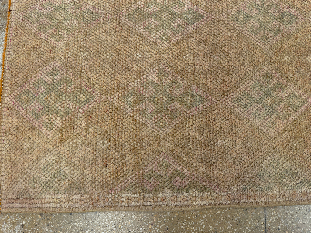 Vintage Turkish Anatolian Runner, No.33664 - Galerie Shabab