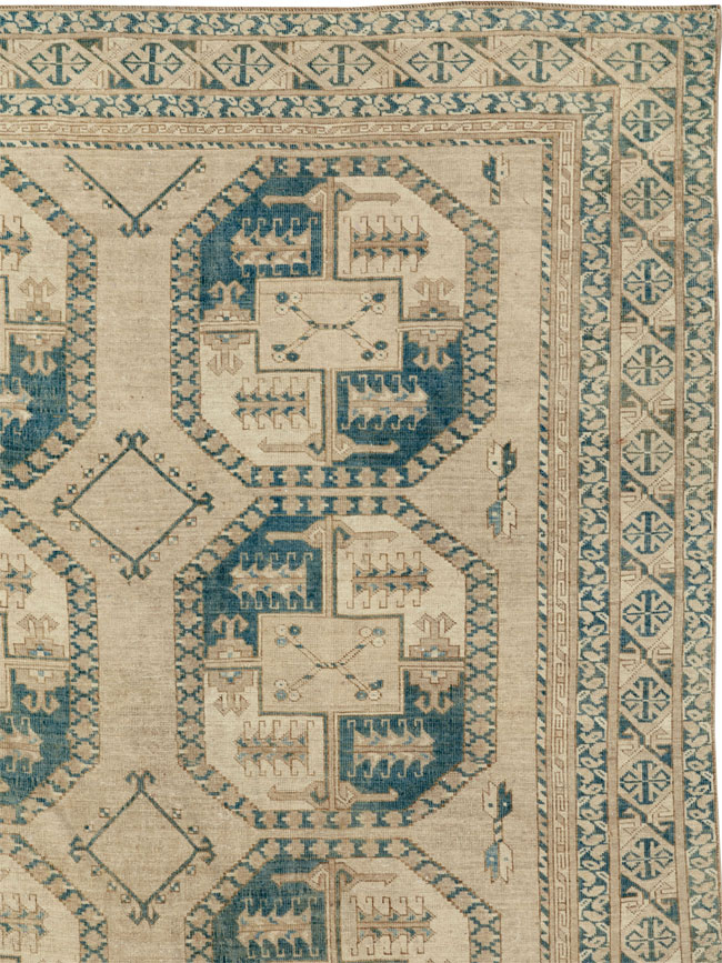 Vintage Central Asian Turkoman Room Size Carpet, No.33666 - Galerie Shabab
