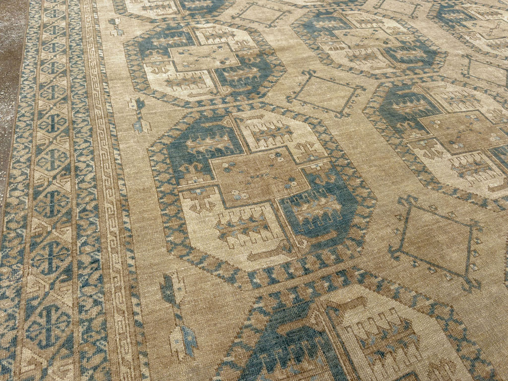 Vintage Central Asian Turkoman Room Size Carpet, No.33666 - Galerie Shabab