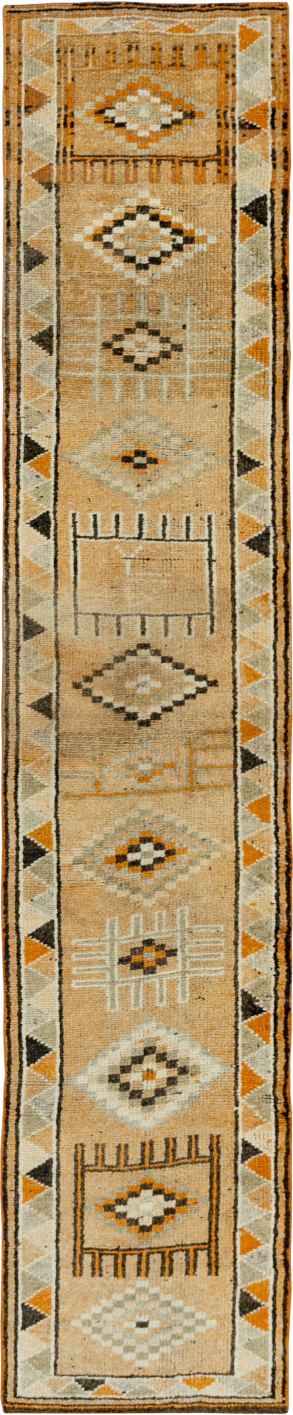 Vintage Turkish Anatolian Runner, No.33673 - Galerie Shabab