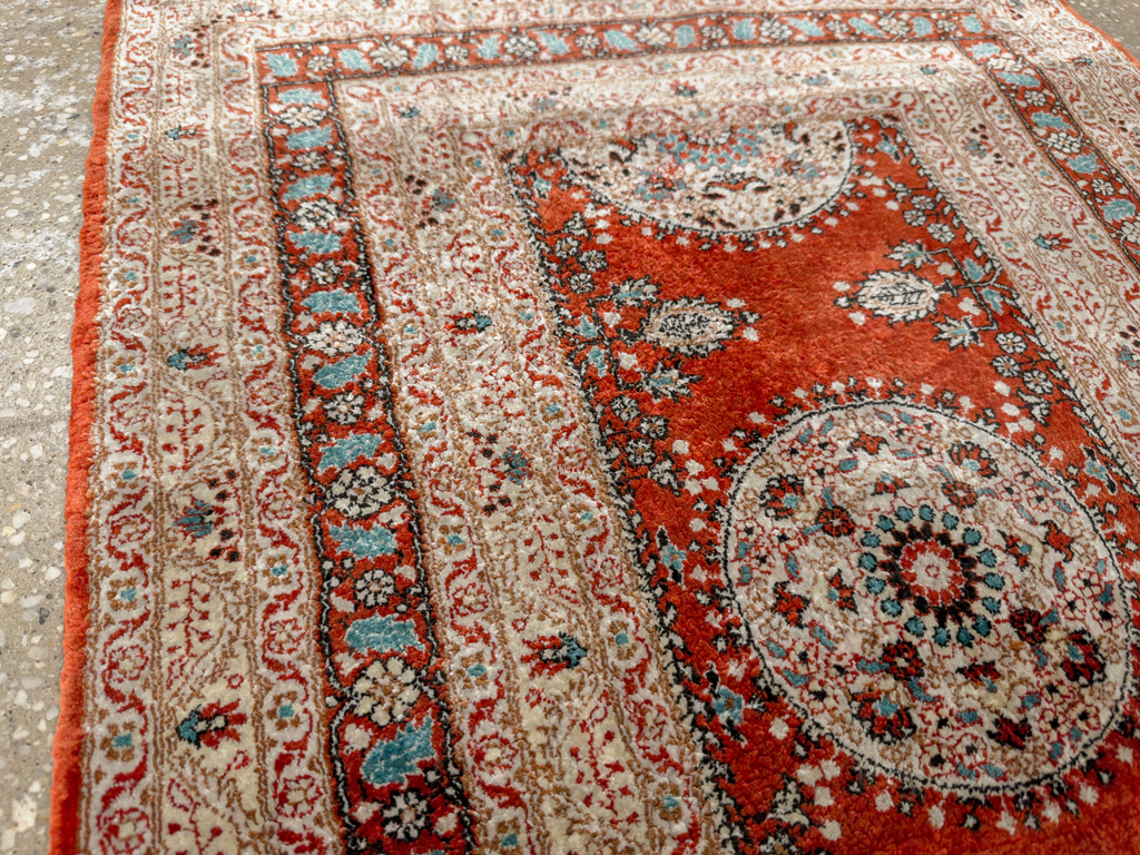 Vintage Chinese Silk Throw Rug In The Tabriz Style, No.33674 - Galerie Shabab