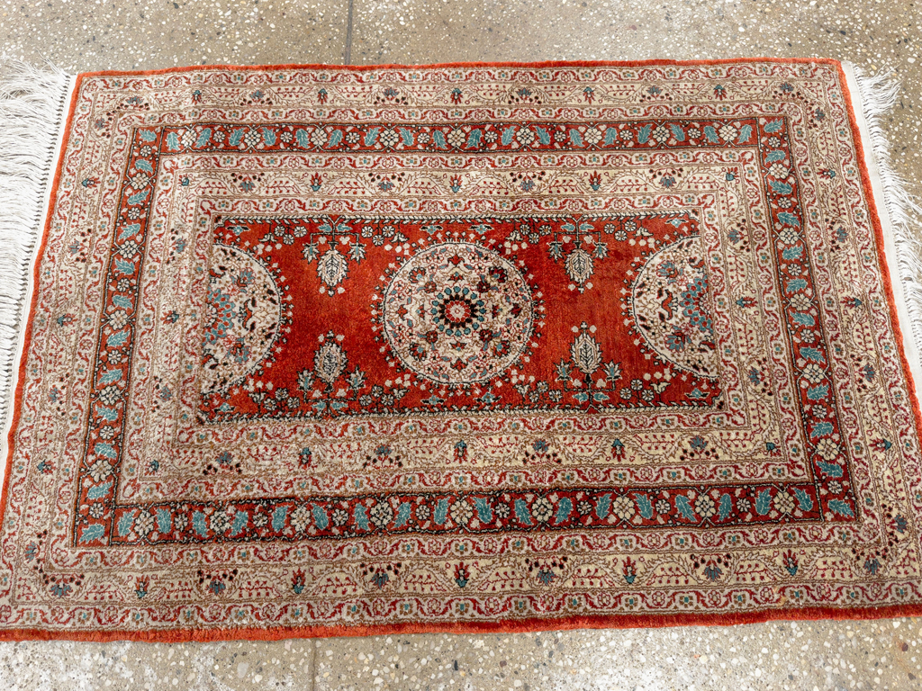 Vintage Chinese Silk Throw Rug In The Tabriz Style, No.33674 - Galerie Shabab