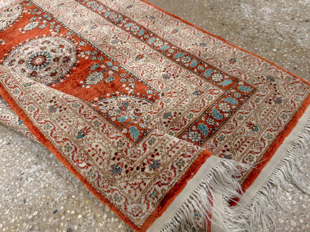 Vintage Chinese Silk Throw Rug In The Tabriz Style, No.33674 - Galerie Shabab