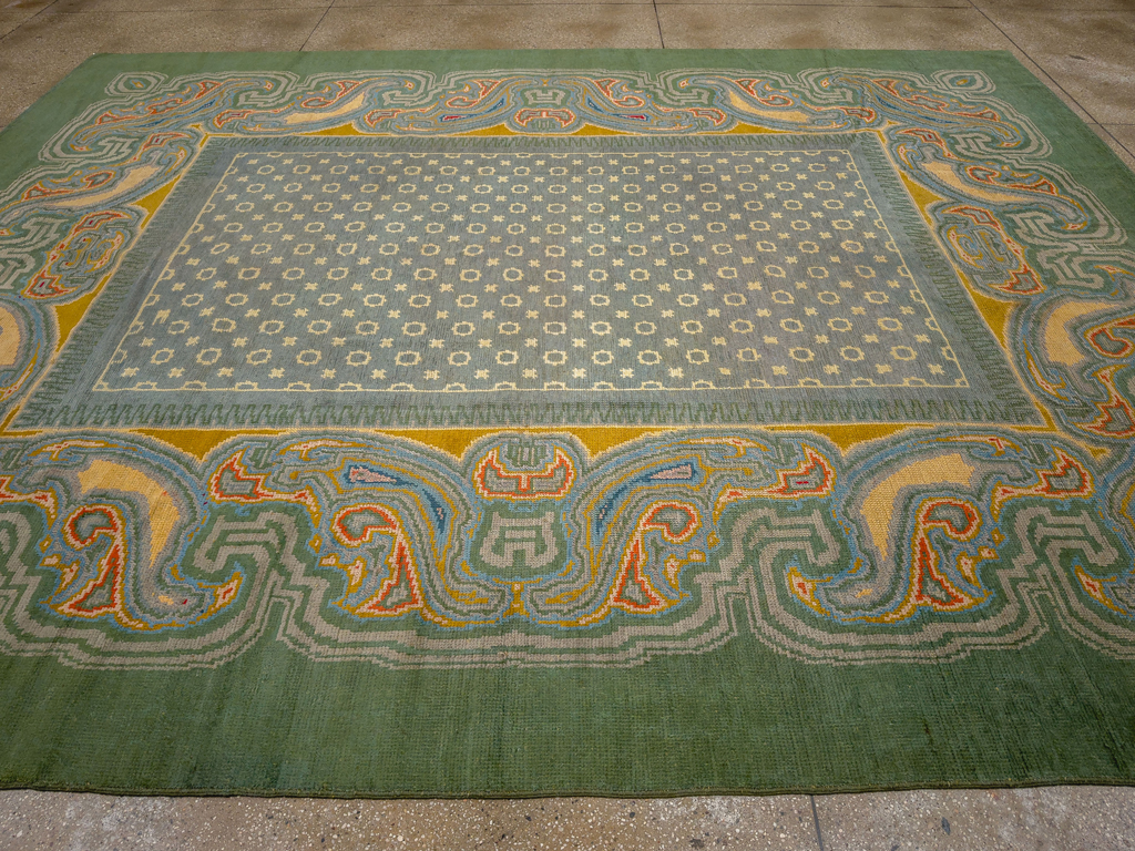 Antique English Donegal Room Size Carpet, No.33680 - Galerie Shabab