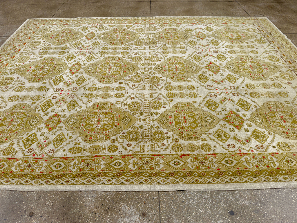 Vintage Turkish Anatolian Room Size Carpet, No.33681 - Galerie Shabab