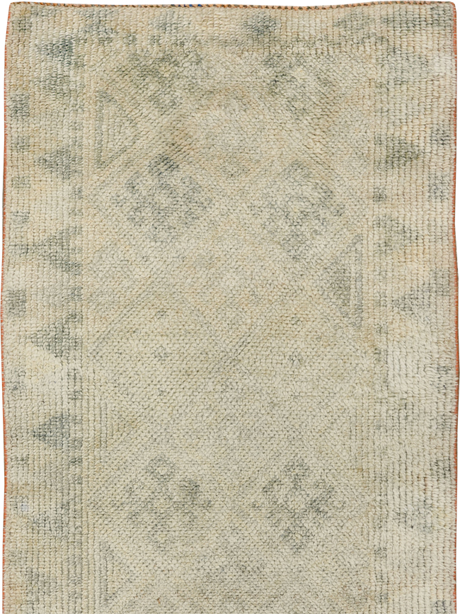 Vintage Turkish Anatolian Runner, No.33684 - Galerie Shabab