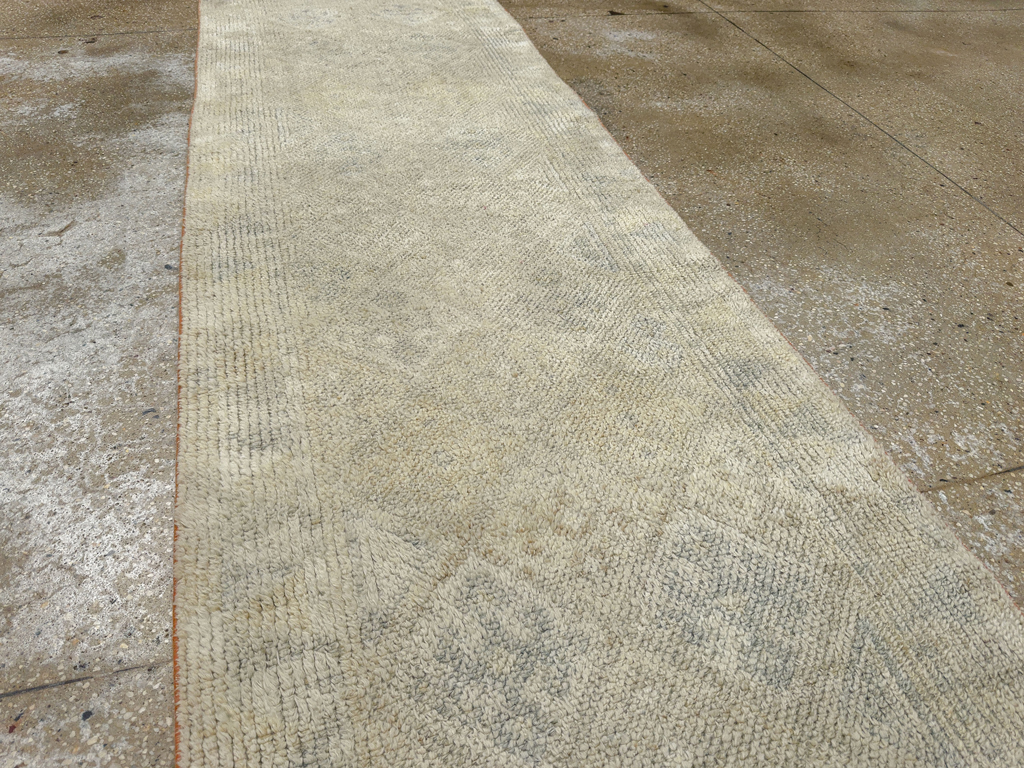 Vintage Turkish Anatolian Runner, No.33684 - Galerie Shabab
