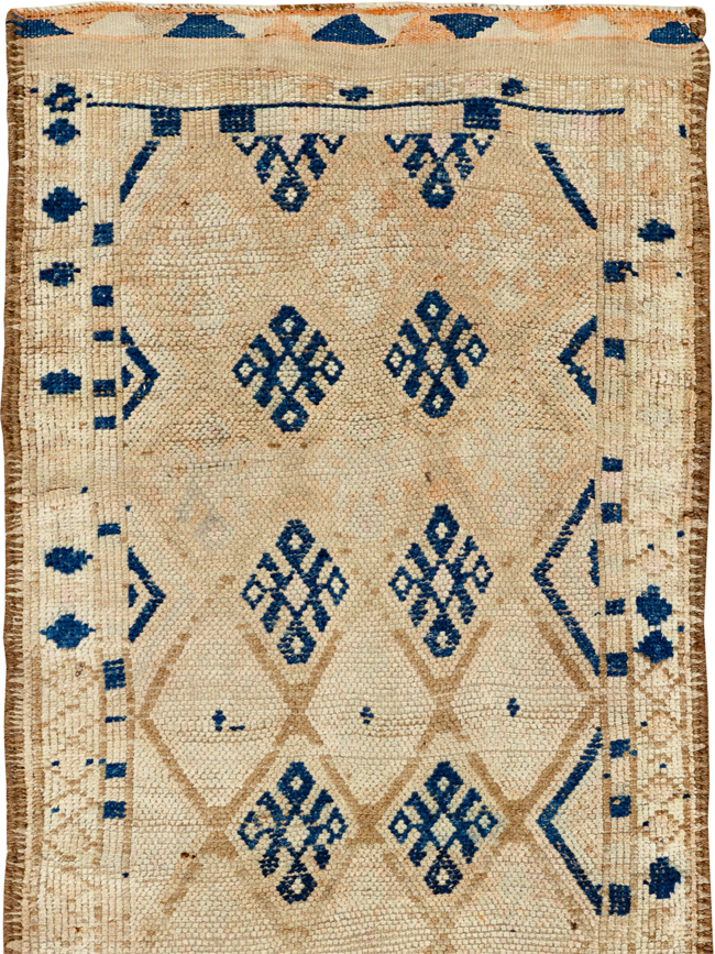 Vintage Turkish Anatolian Runner, No.33687 - Galerie Shabab
