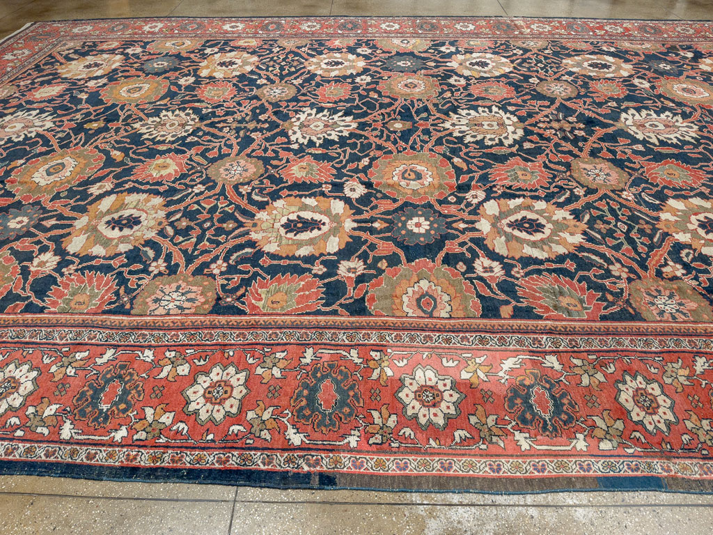 Antique Persian Mahal Oversize Carpet, No.33689 - Galerie Shabab