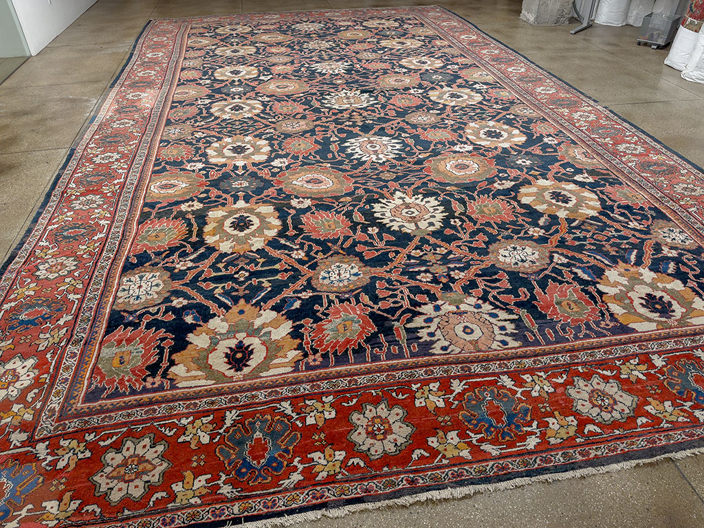 Antique Persian Mahal Oversize Carpet, No.33689 - Galerie Shabab