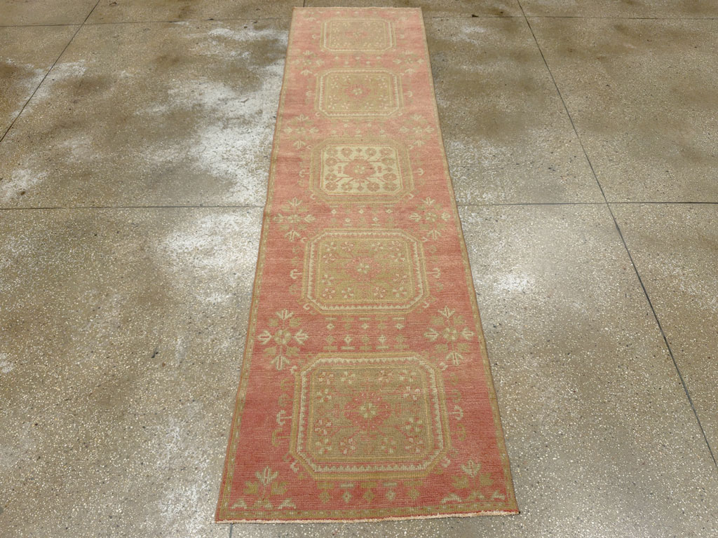 Vintage Turkish Anatolian Runner, No.33697 - Galerie Shabab