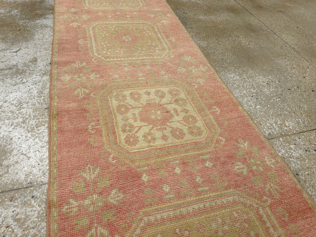 Vintage Turkish Anatolian Runner, No.33697 - Galerie Shabab
