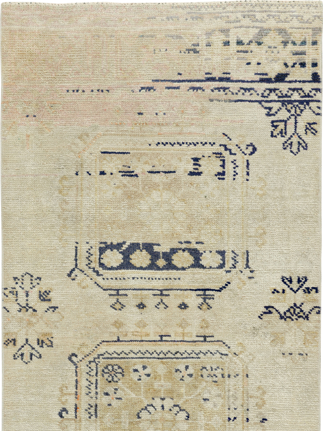 Vintage Turkish Anatolian Runner, No.33702 - Galerie Shabab