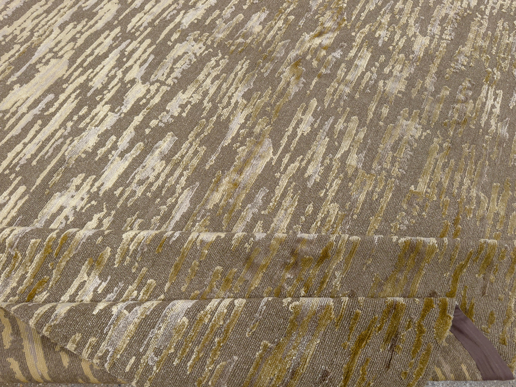 Modern Nepali Room Size Carpet, No.33703 - Galerie Shabab