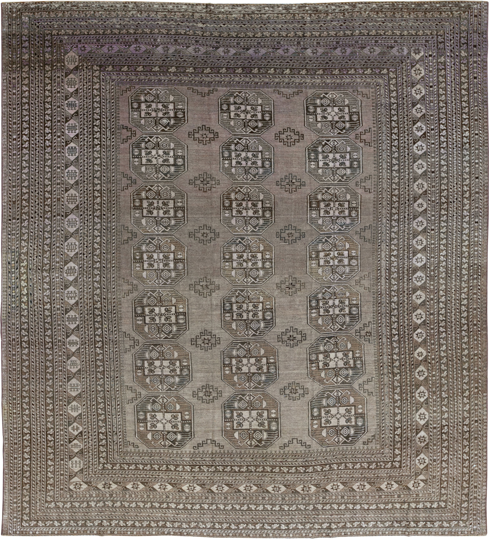 Vintage Central Asian Turkoman Room Size Carpet, No.33708 - Galerie Shabab