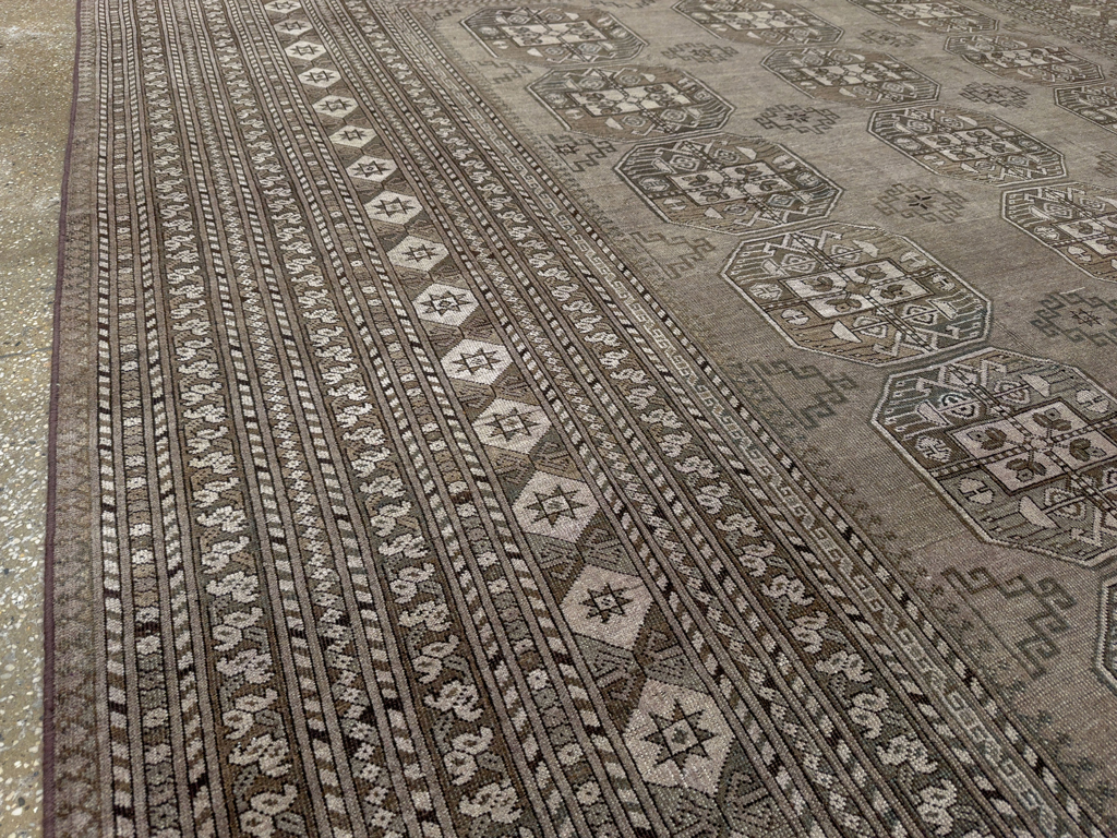 Vintage Central Asian Turkoman Room Size Carpet, No.33708 - Galerie Shabab
