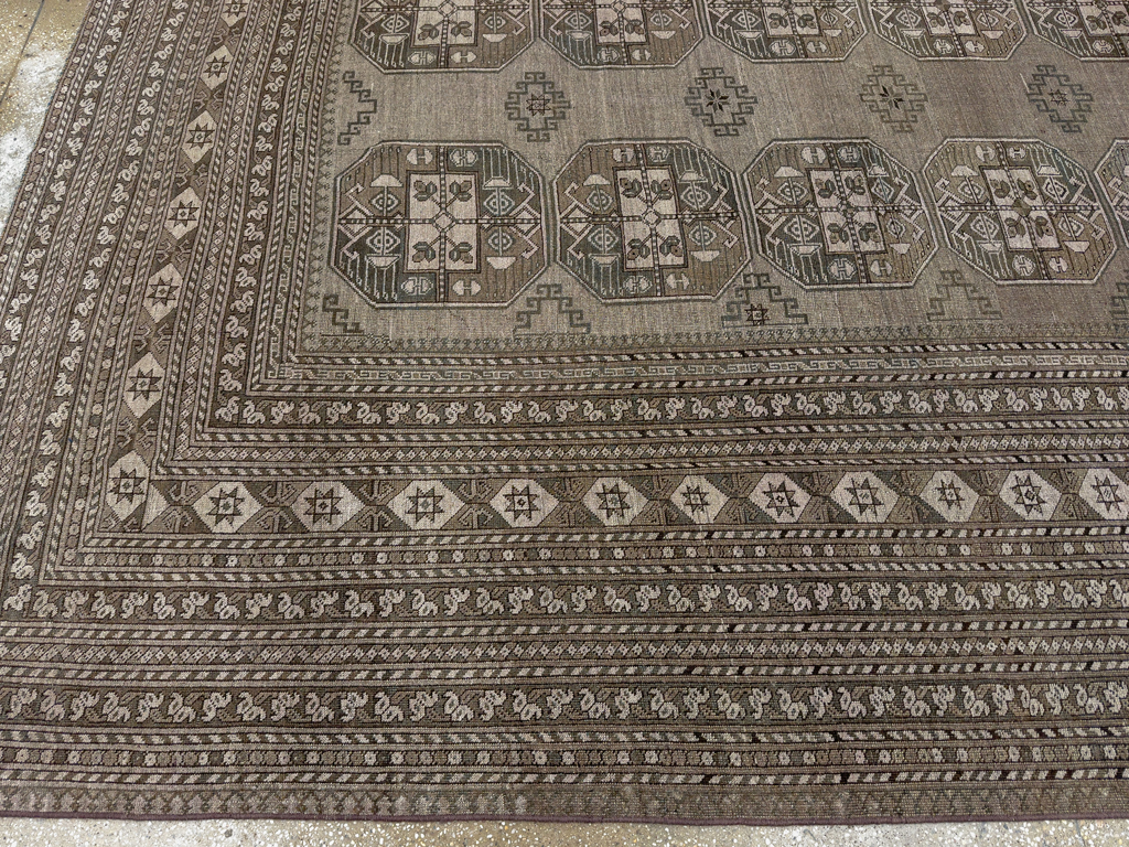 Vintage Central Asian Turkoman Room Size Carpet, No.33708 - Galerie Shabab