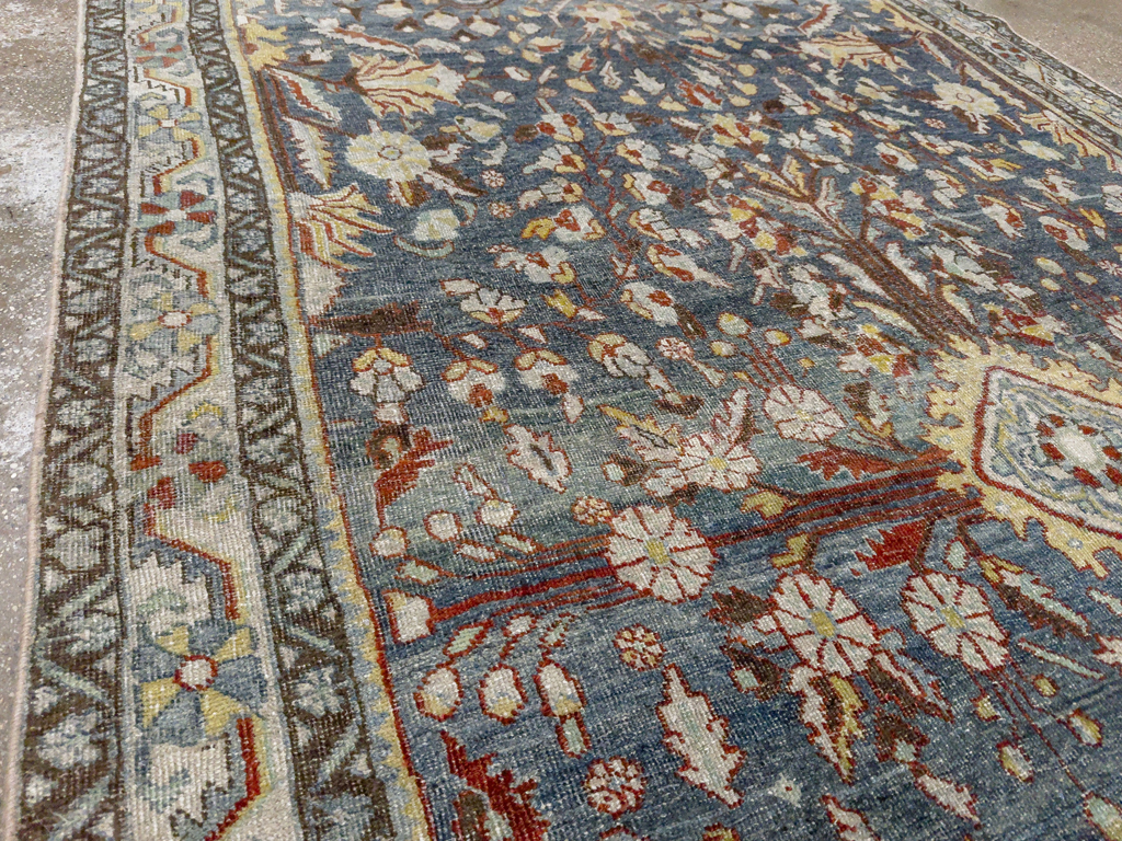 Antique Persian Mahal Gallery Carpet, No.33709 - Galerie Shabab