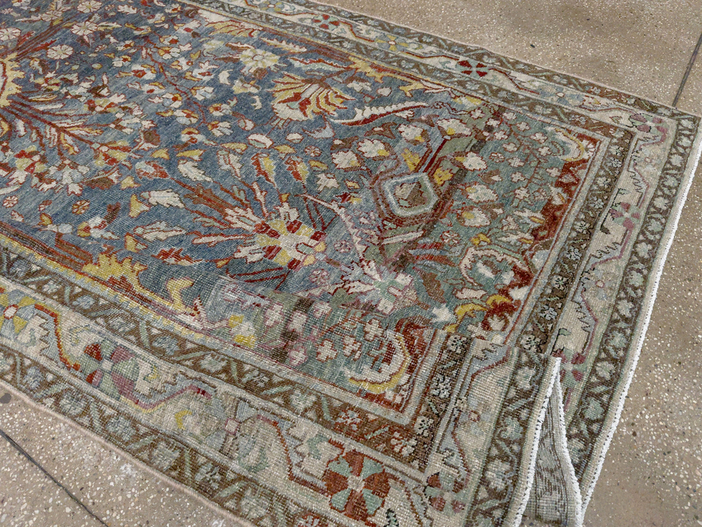 Antique Persian Mahal Gallery Carpet, No.33709 - Galerie Shabab