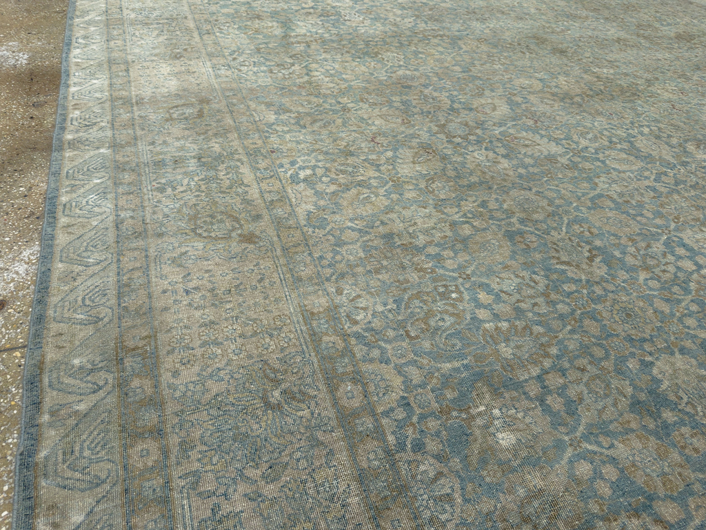 Antique Persian Tabriz Large Carpet, No.33717 - Galerie Shabab