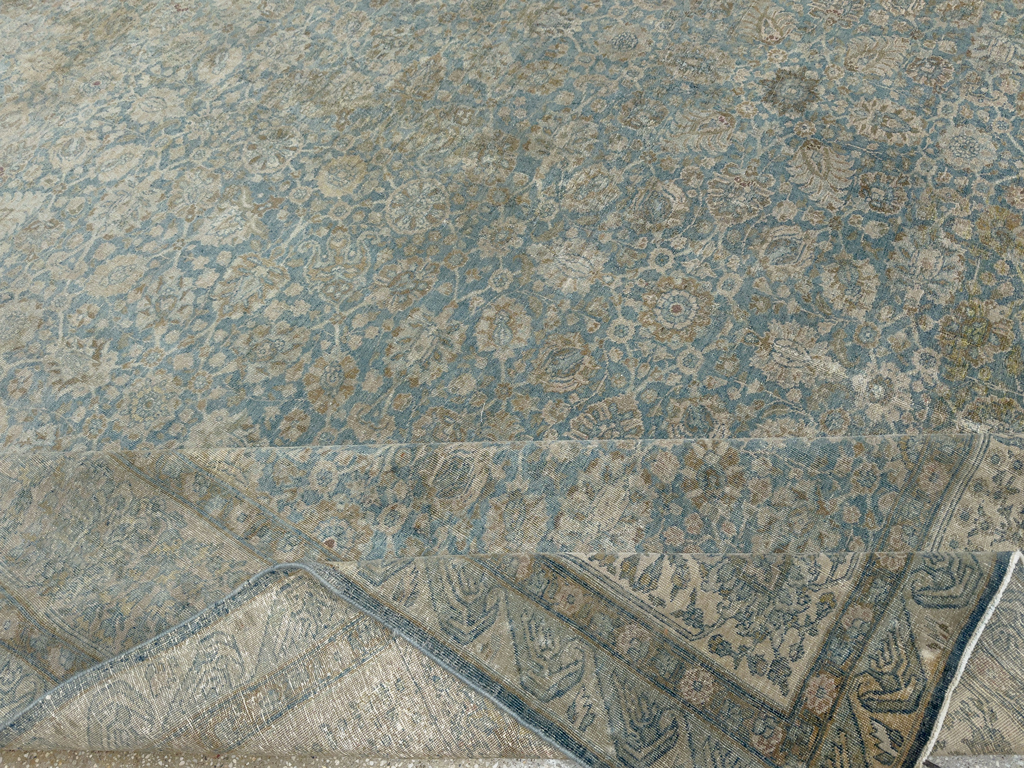 Antique Persian Tabriz Large Carpet, No.33717 - Galerie Shabab