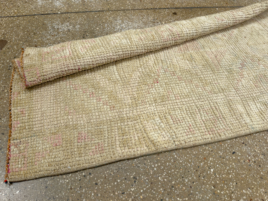 Vintage Turkish Anatolian Runner, No.33720 - Galerie Shabab