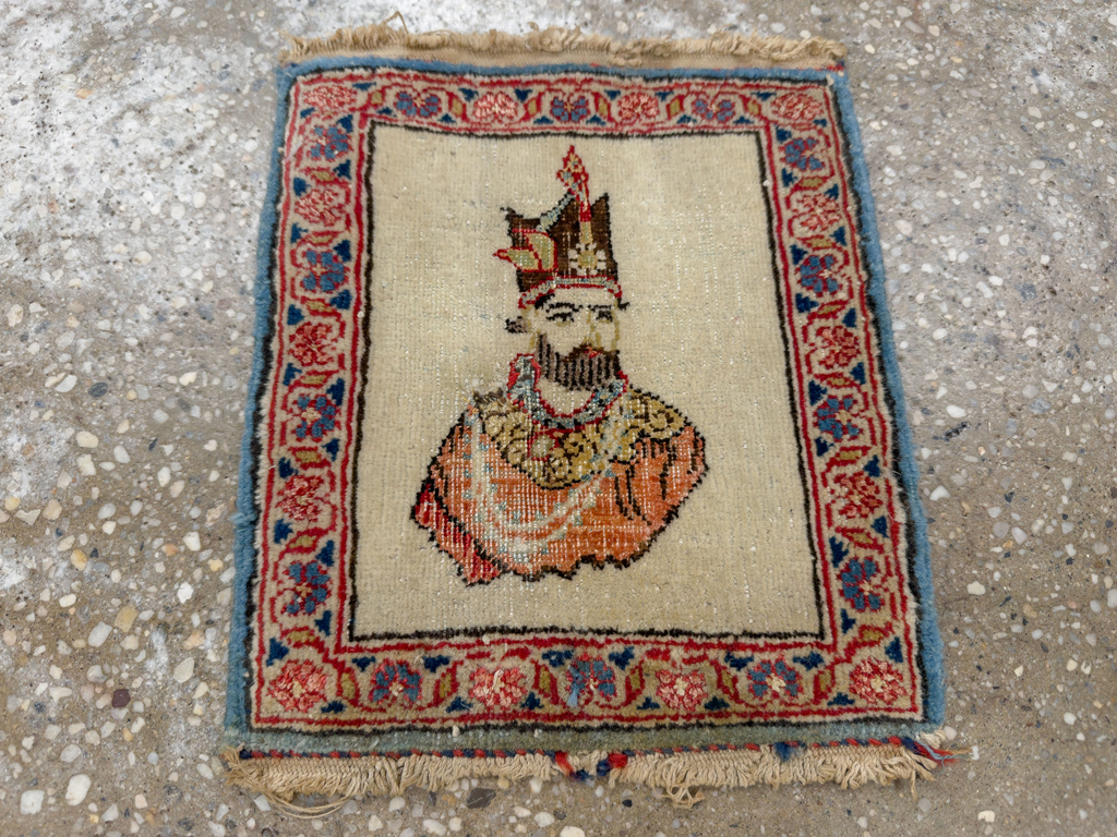 Antique Persian Kashan Pictorial Rug, No.33722 - Galerie Shabab