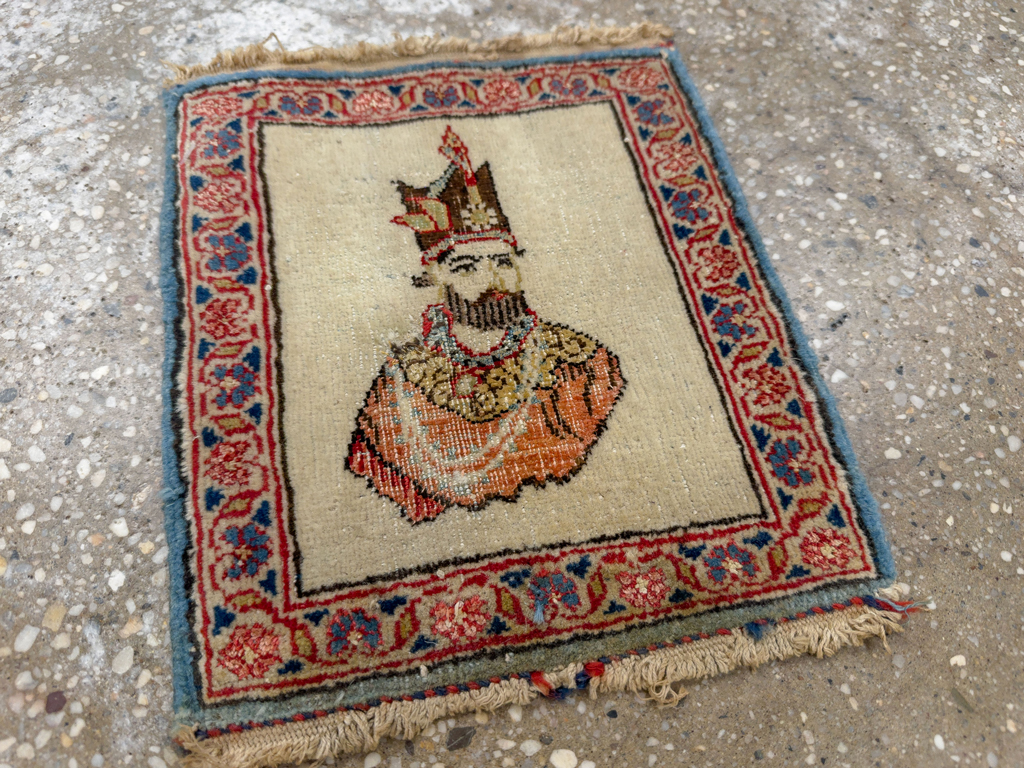 Antique Persian Kashan Pictorial Rug, No.33722 - Galerie Shabab