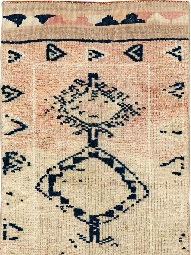 Vintage Turkish Anatolian Runner, No.33723 - Galerie Shabab