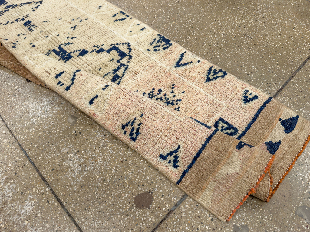 Vintage Turkish Anatolian Runner, No.33723 - Galerie Shabab