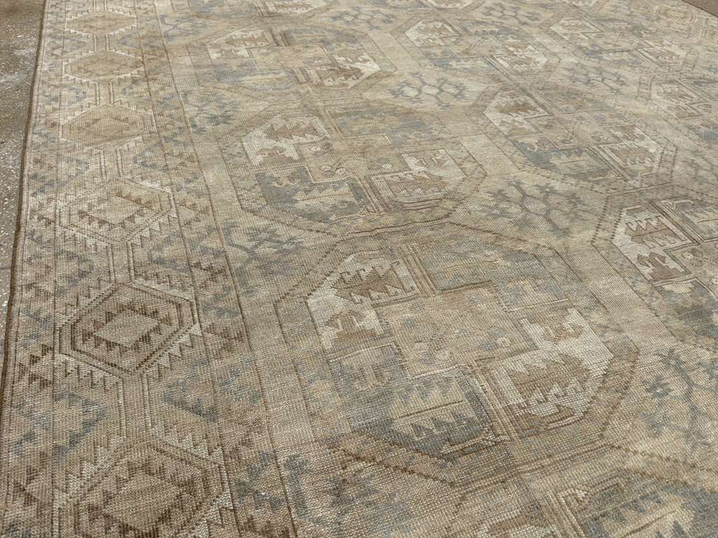 Vintage Central Asian Turkoman Room Size Carpet, No.33724 - Galerie Shabab