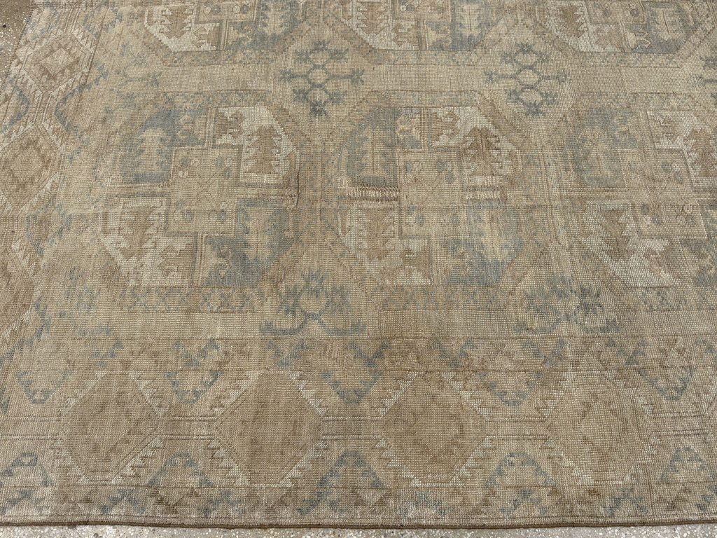 Vintage Central Asian Turkoman Room Size Carpet, No.33724 - Galerie Shabab