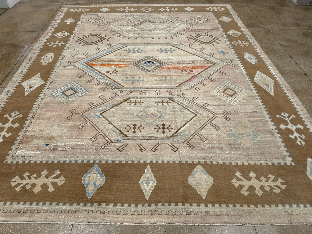 Vintage Turkish Anatolian Large Carpet, No.33725 - Galerie Shabab
