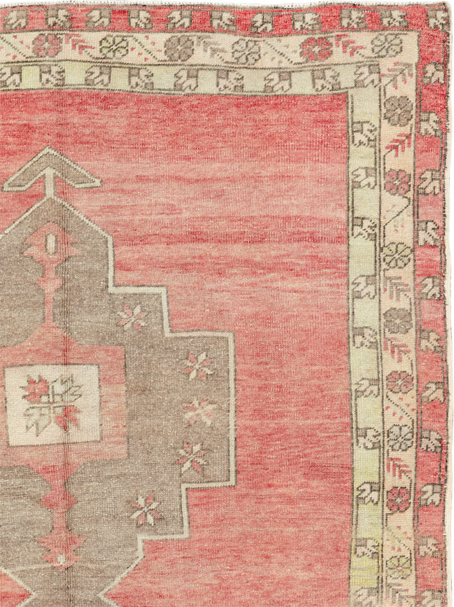Vintage Turkish Anatolian Wide Gallery Runner, No.33730 - Galerie Shabab
