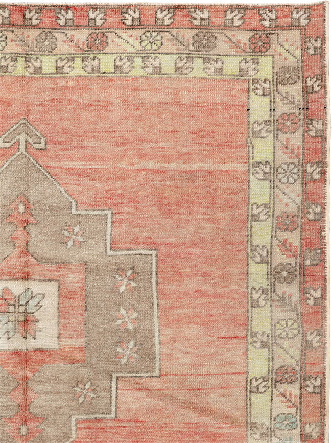 Vintage Turkish Anatolian Wide Gallery Runner, No.33730 - Galerie Shabab