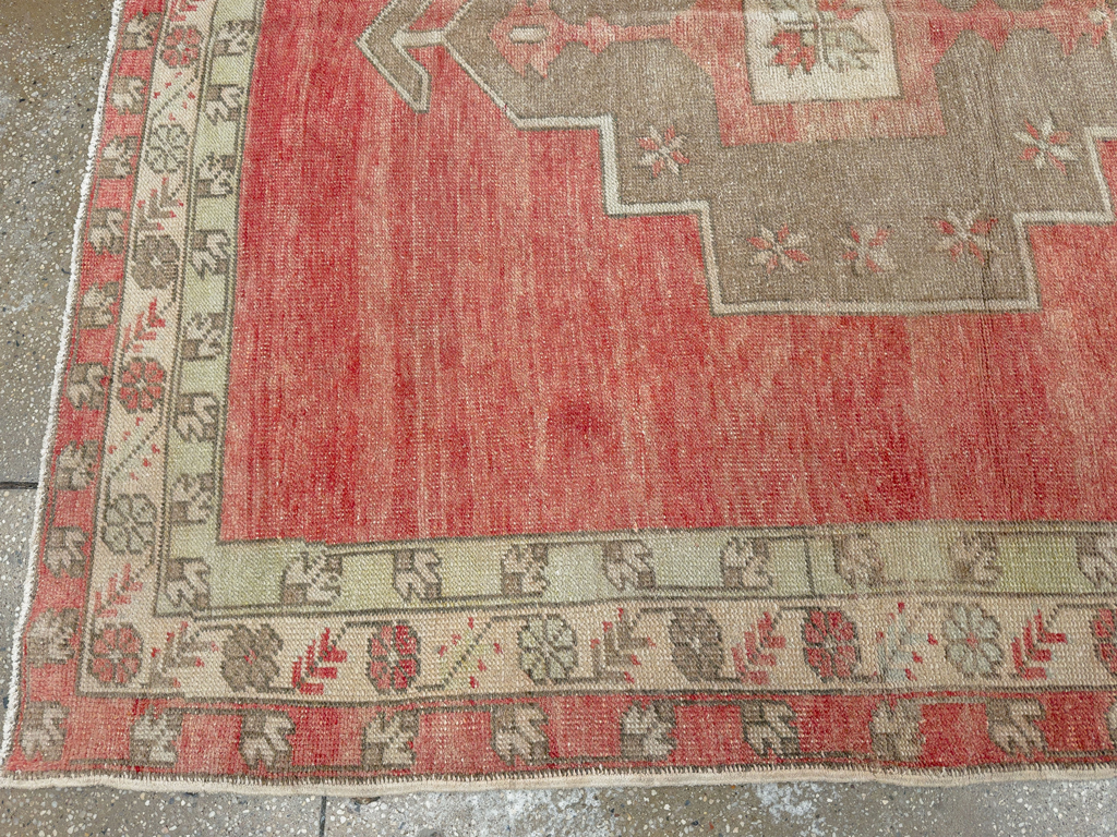 Vintage Turkish Anatolian Wide Gallery Runner, No.33730 - Galerie Shabab
