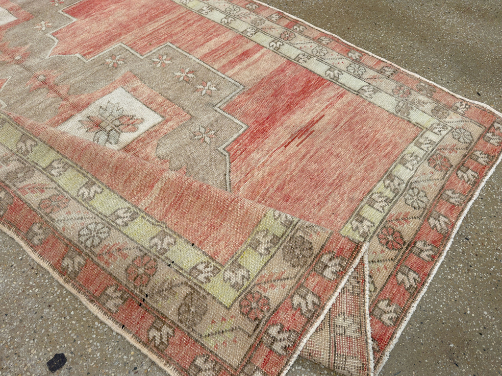 Vintage Turkish Anatolian Wide Gallery Runner, No.33730 - Galerie Shabab
