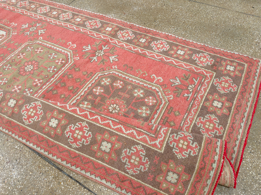 Vintage Turkish Anatolian Wide Gallery Runner, No.33735 - Galerie Shabab