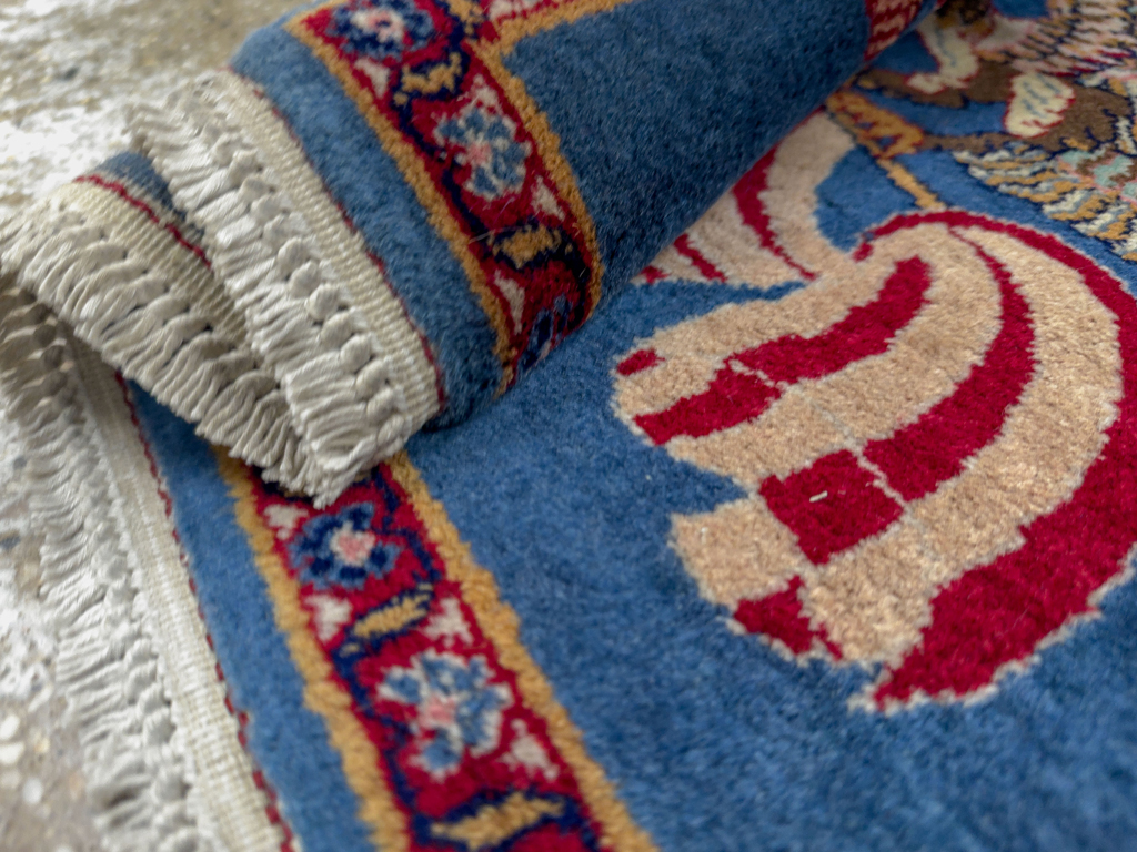 Modern Pakistan in Style of Kashan Pictorial Flag Rug, No.33784 - Galerie Shabab