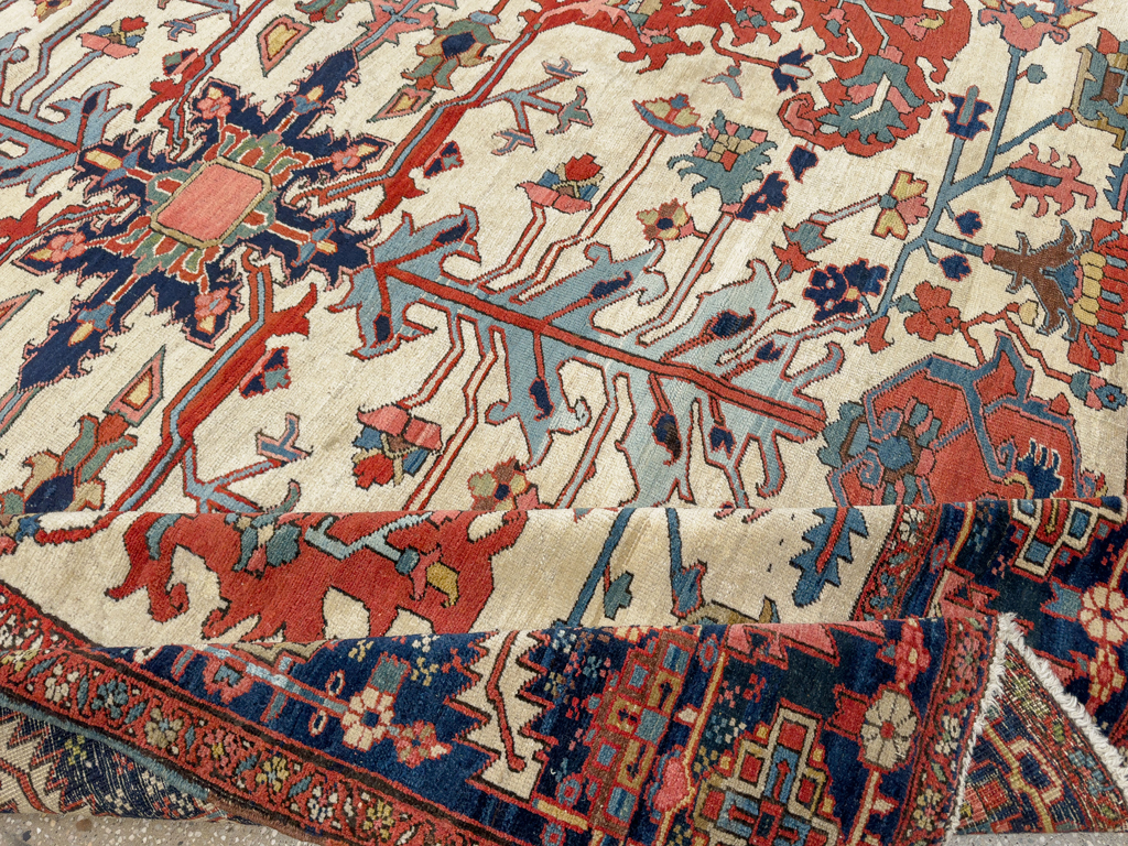 Antique Persian Heriz Room Size Carpet, No.33787 - Galerie Shabab